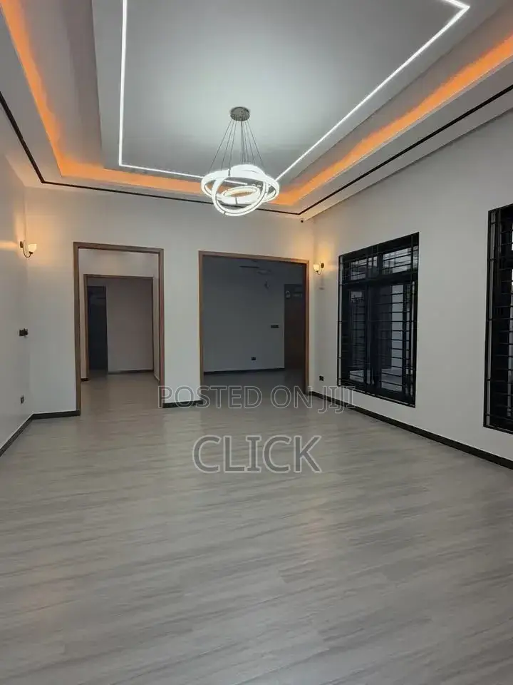 4bdrm Duplex in Kira, Nakawa for sale in Nakawa