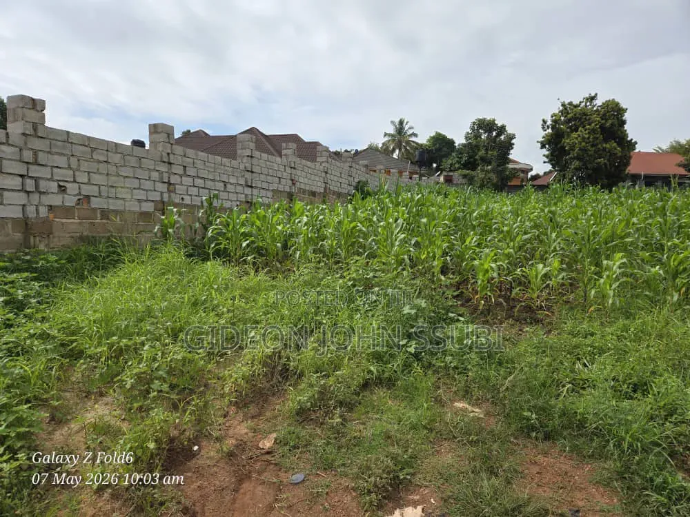 35 Decimals Commercial Land in Kamwokya in Central Division