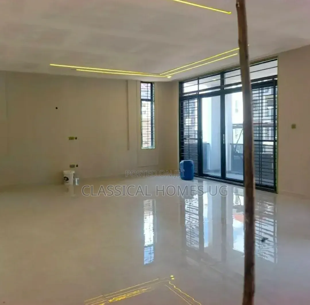 5bdrm Duplex in Lubowa Entebbe Road, Central Division for rent in Central Division
