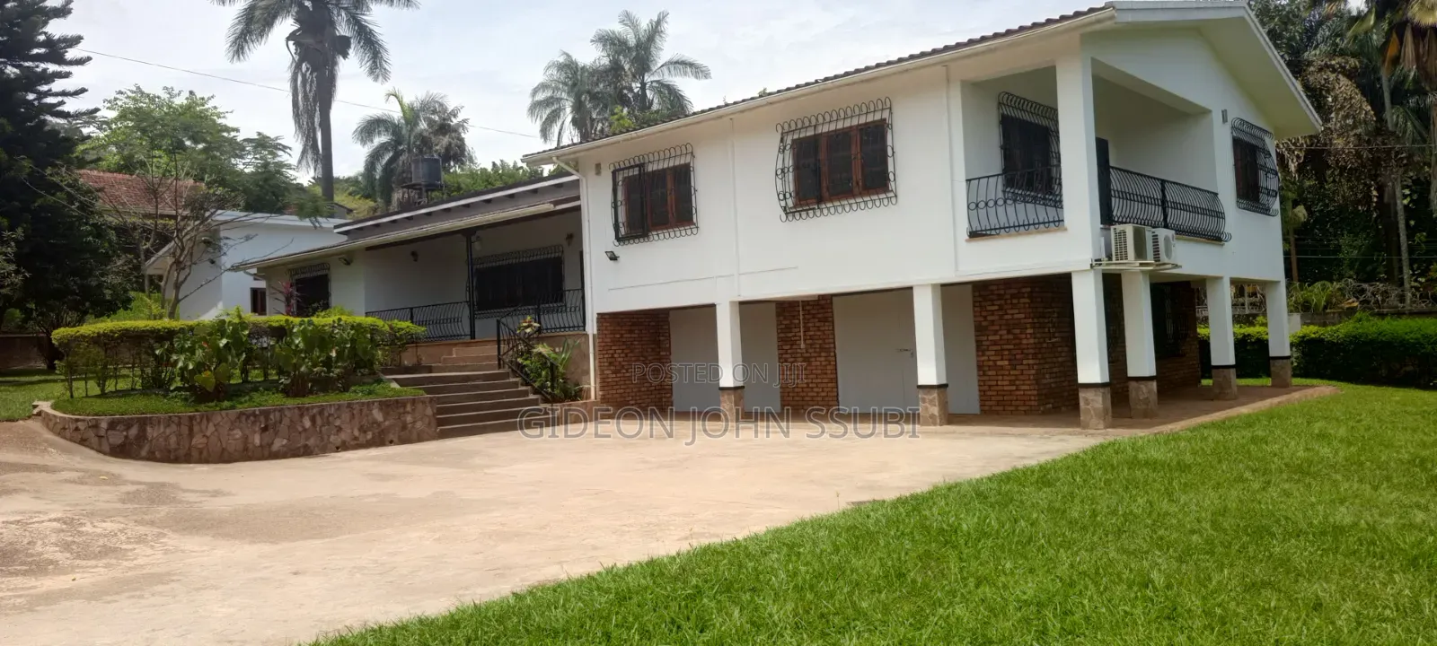 4bdrm Mansion in Muyenga, Makindye for rent in Makindye