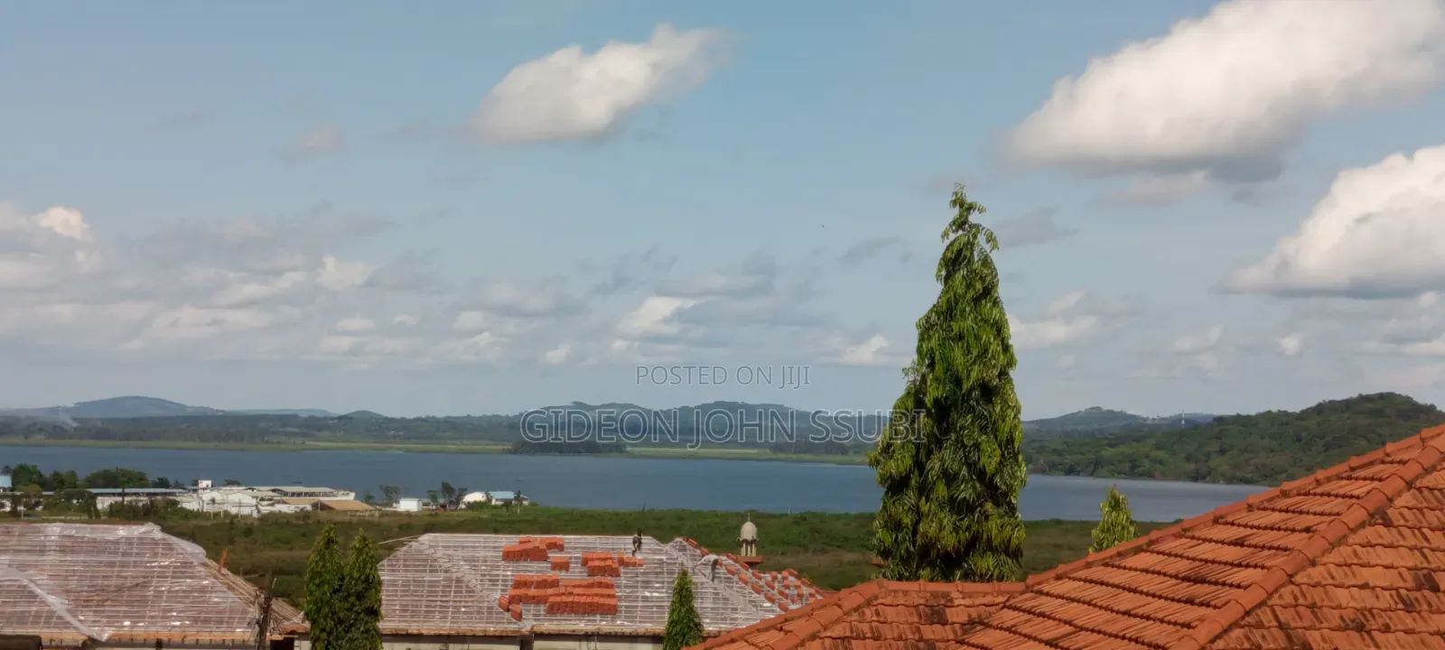 5bdrm Mansion in Makindye for rent in Makindye