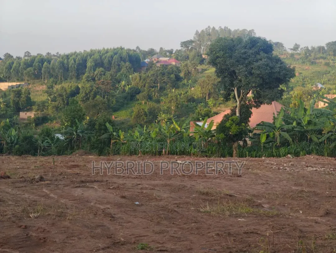 Prime Plots for Sale at Kakiri~Nakyerongosa Along Hoima Road. in Kakiri