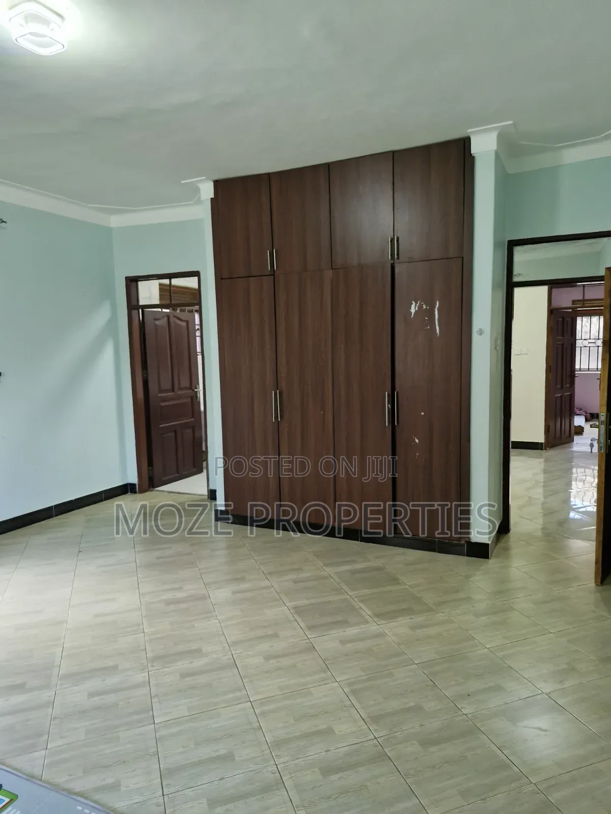 3bdrm Bungalow in Kyaliwajala Nabwojo, Central Division for rent in Central Division