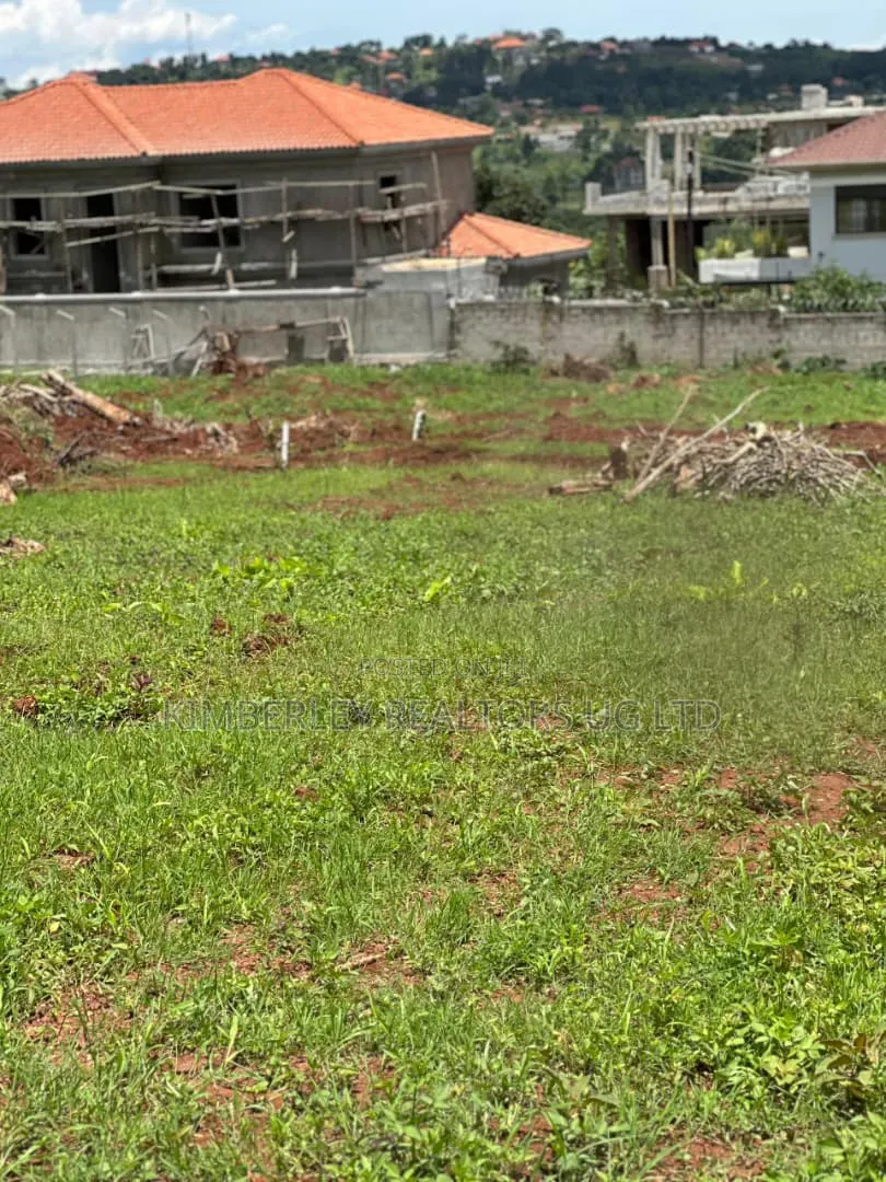 80 Acres Touching Lake Victoria – Entebbe at 500m/Acre in Ssisa