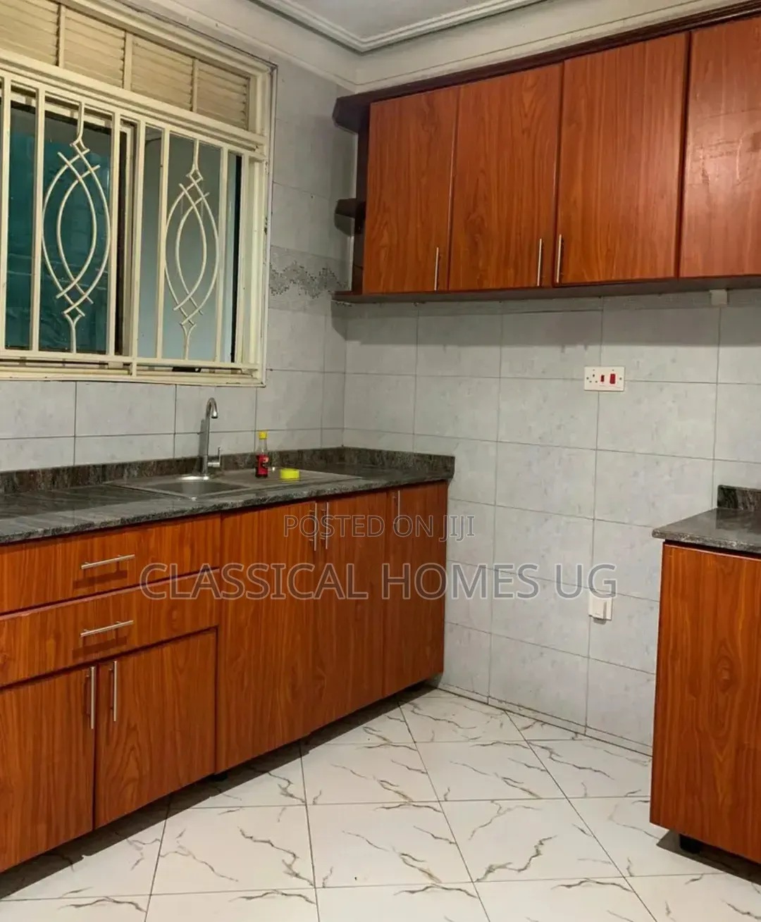 3bdrm Apartment in Mutundwe, Central Division for rent in Central Division