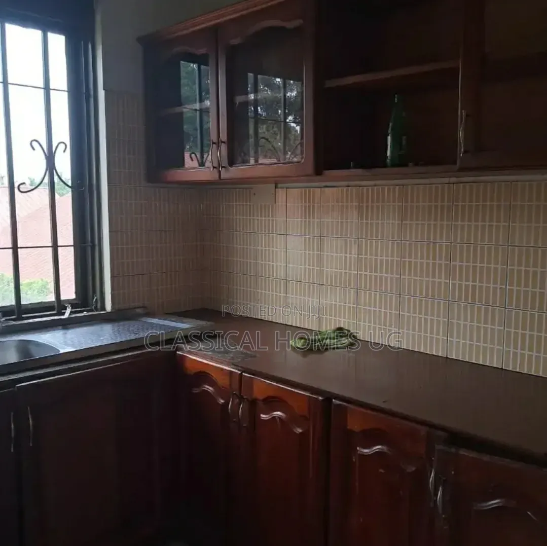 3bdrm Apartment in Mutundwe, Central Division for rent in Central Division