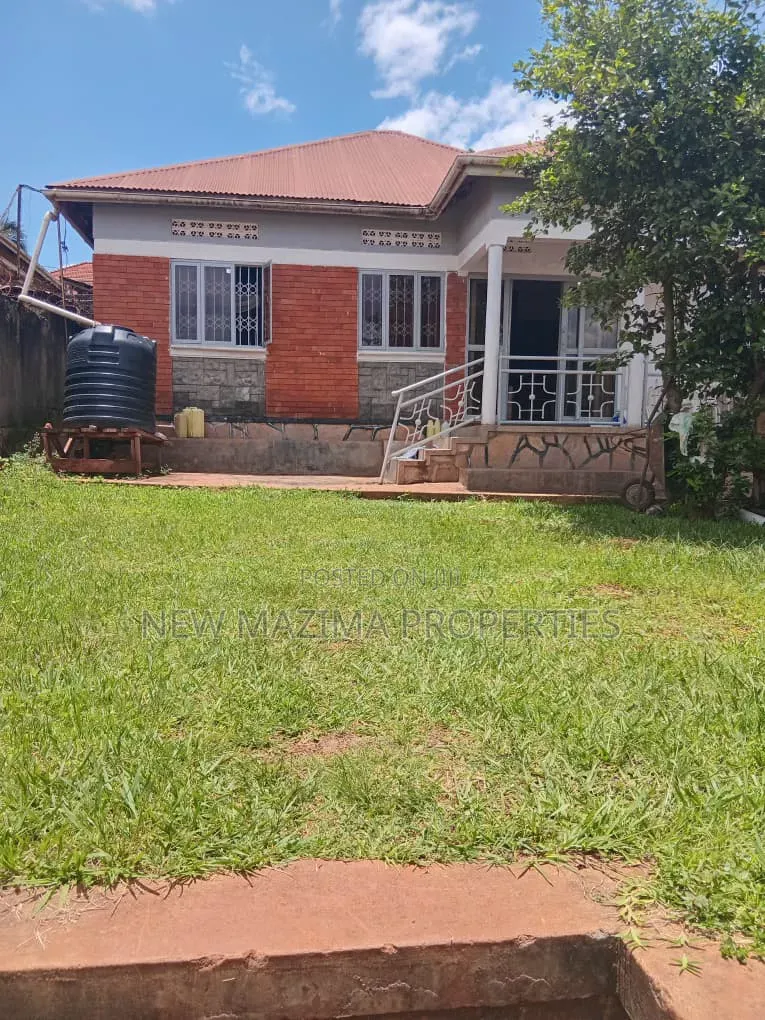 3bdrm Bungalow in Bunamwaya, Central Division for sale in Central Division