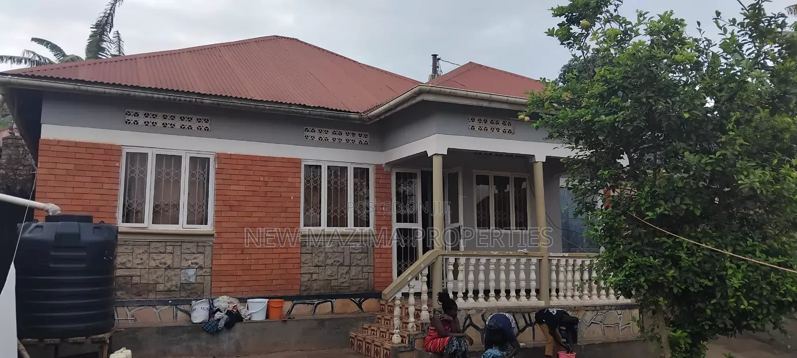3bdrm Bungalow in Bunamwaya, Central Division for sale in Central Division