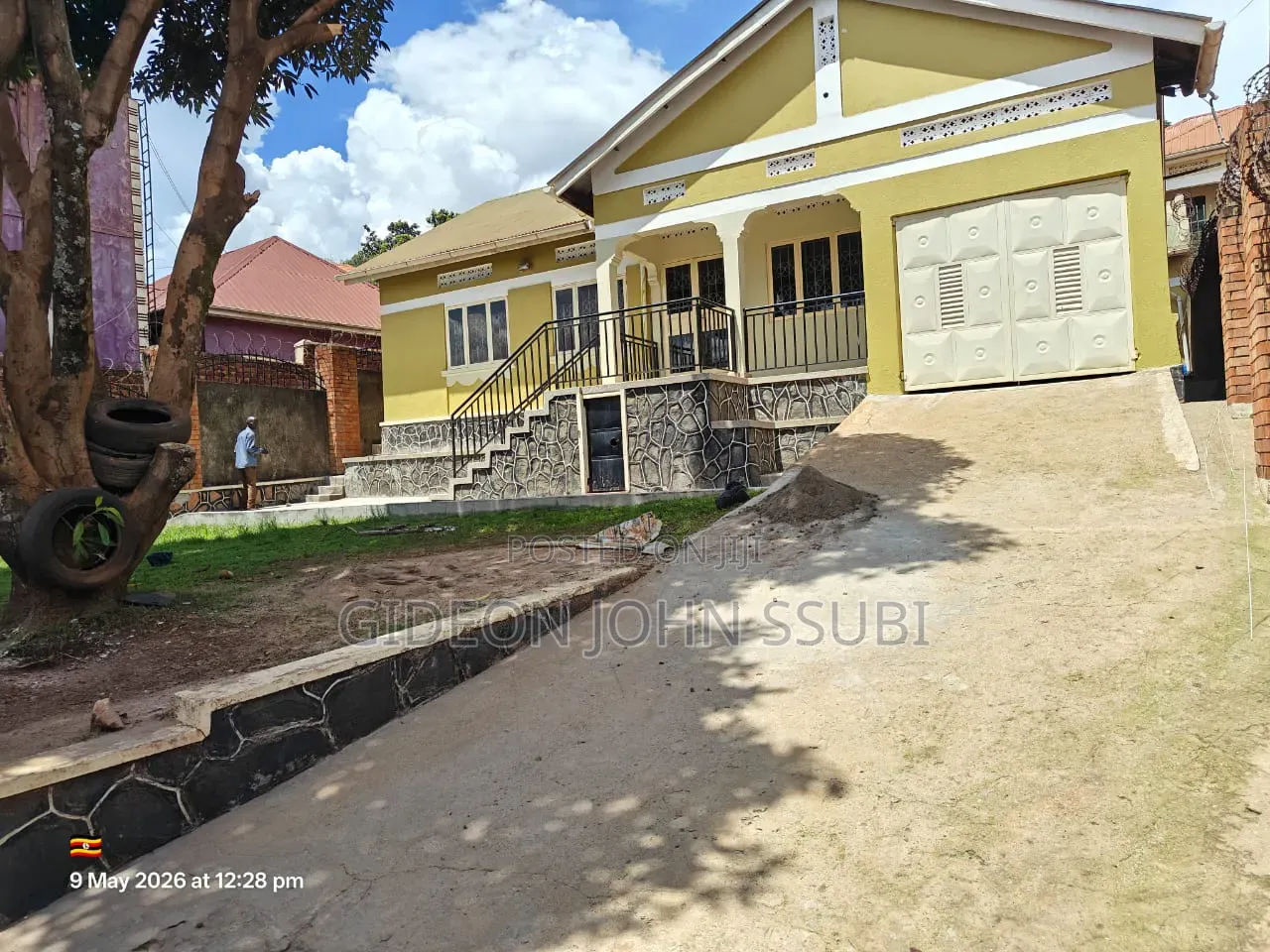 3bdrm Bungalow in Upper Konge Buziga, Makindye for sale in Makindye