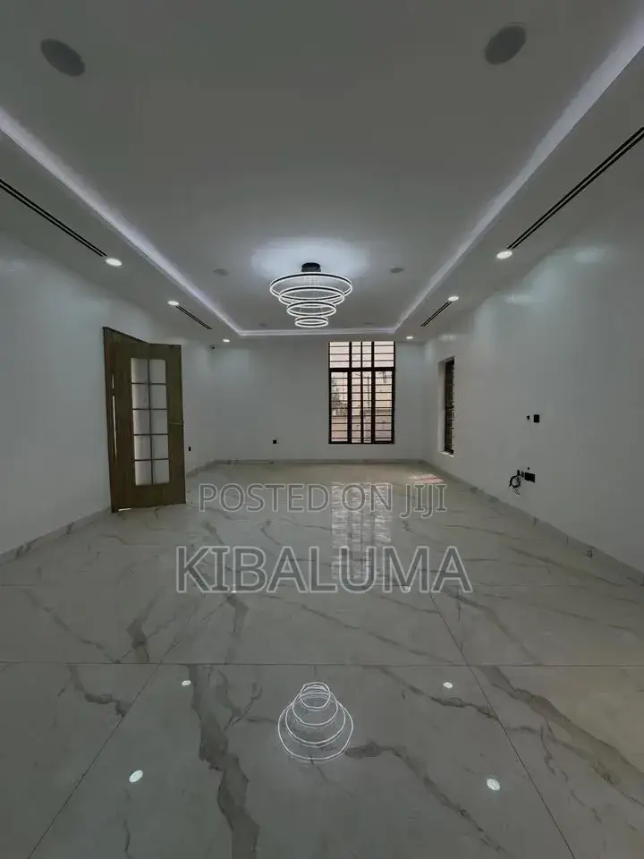 4bdrm Duplex in Muyenga, Makindye for rent in Makindye