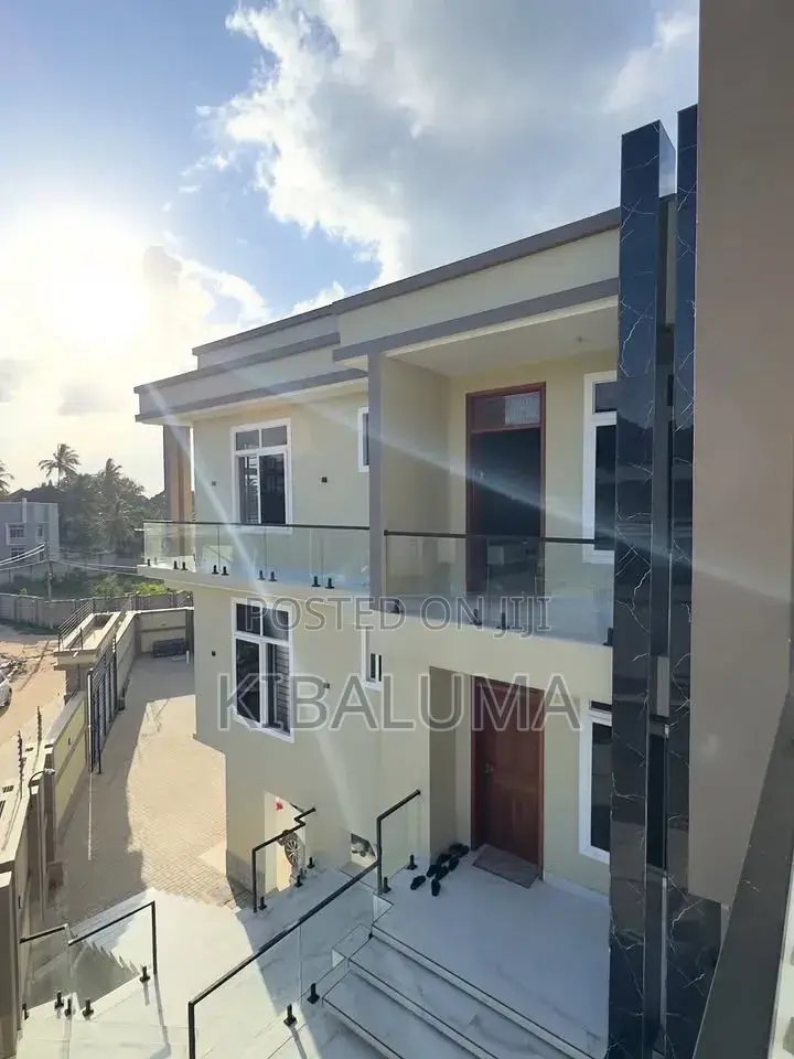 5bdrm Duplex in Ntinda, Nakawa for rent in Nakawa