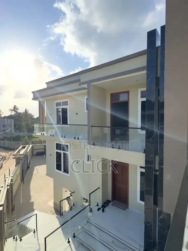 5bdrm Duplex in Ntinda, Nakawa for rent in Nakawa