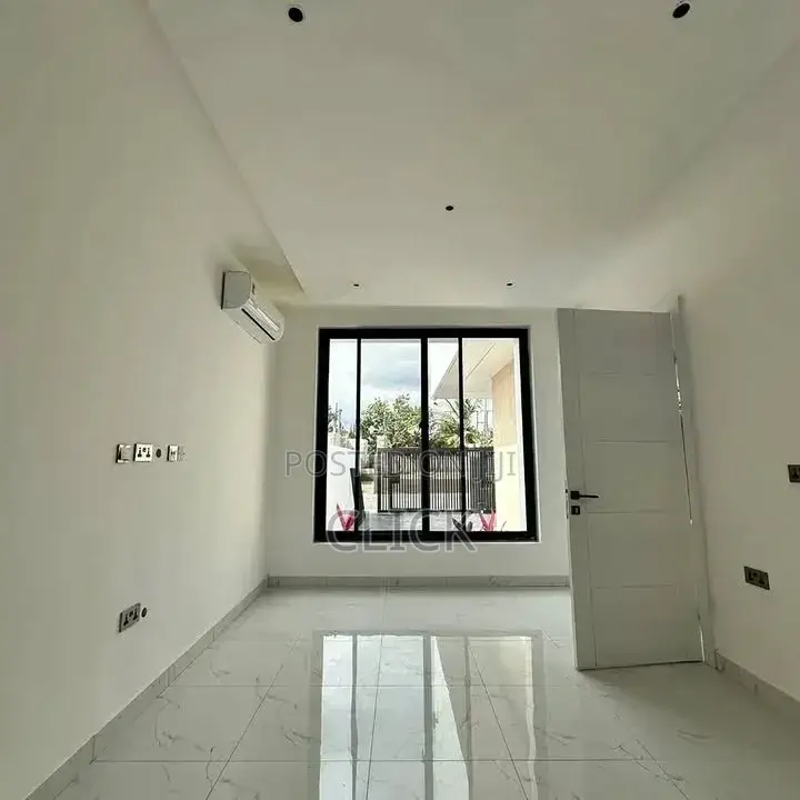 5bdrm Duplex in Munyonyo, Makindye for rent in Makindye