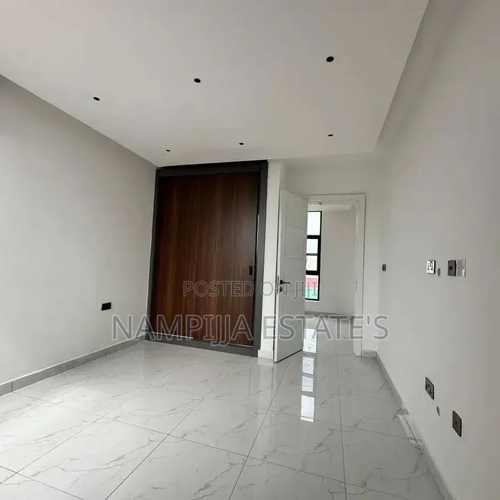 5bdrm Duplex in Munyonyo, Makindye for rent in Makindye