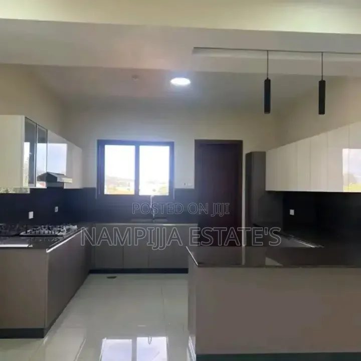 3bdrm Apartment in Bunga, Makindye for rent in Makindye