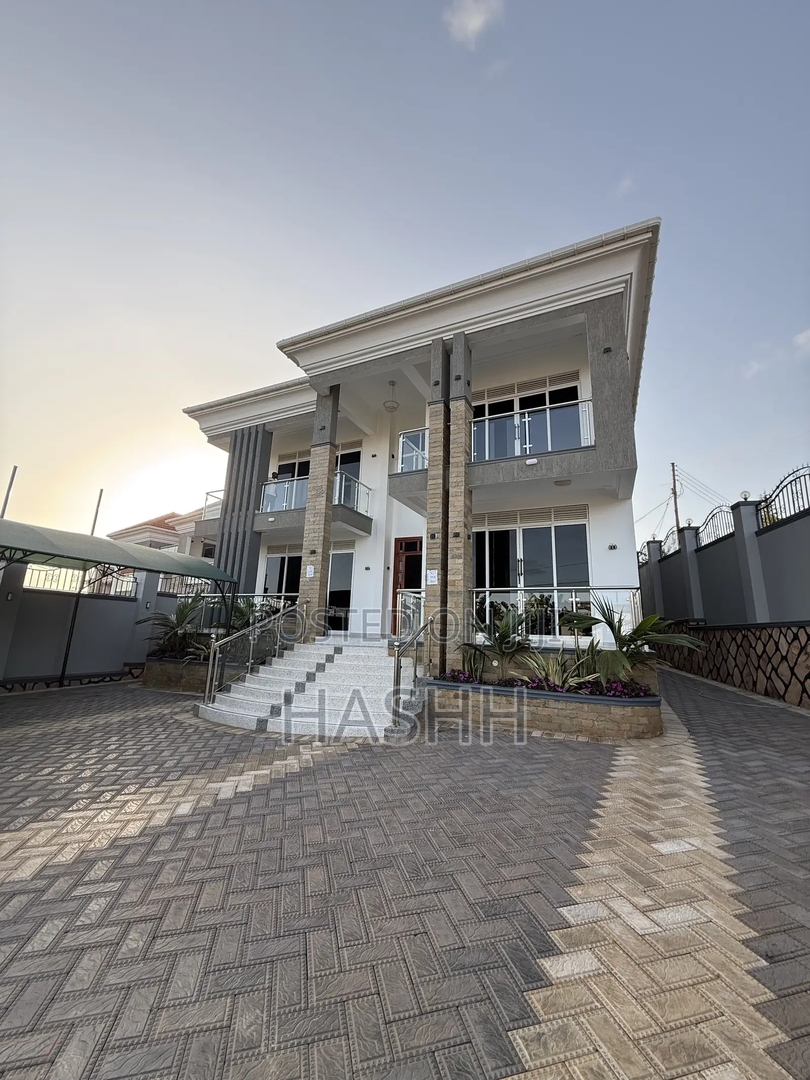 6bdrm House in Muyunyo, Central Division for sale in Central Division