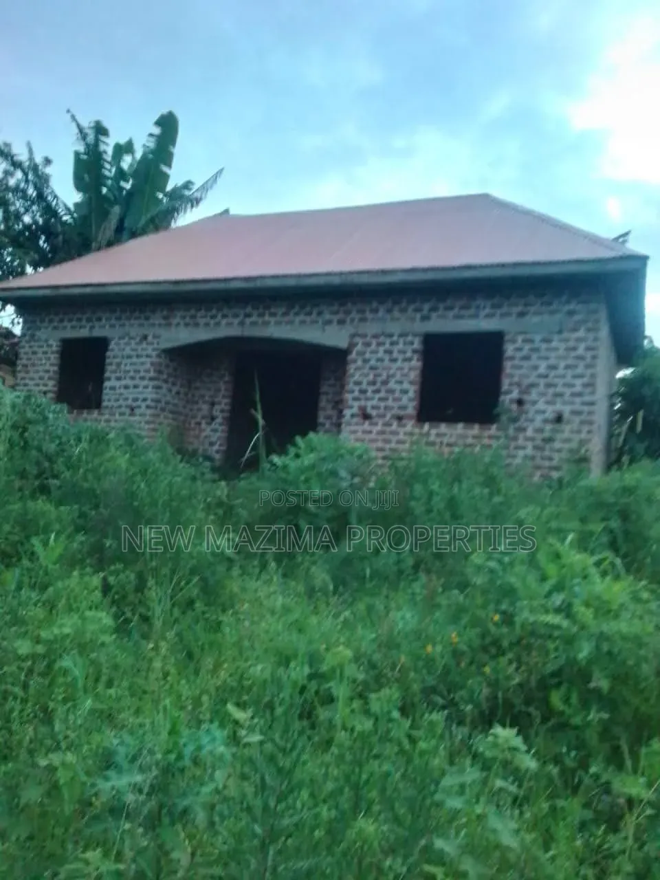 2bdrm House In Kiwebwa, Central Division For Sale in Central Division
