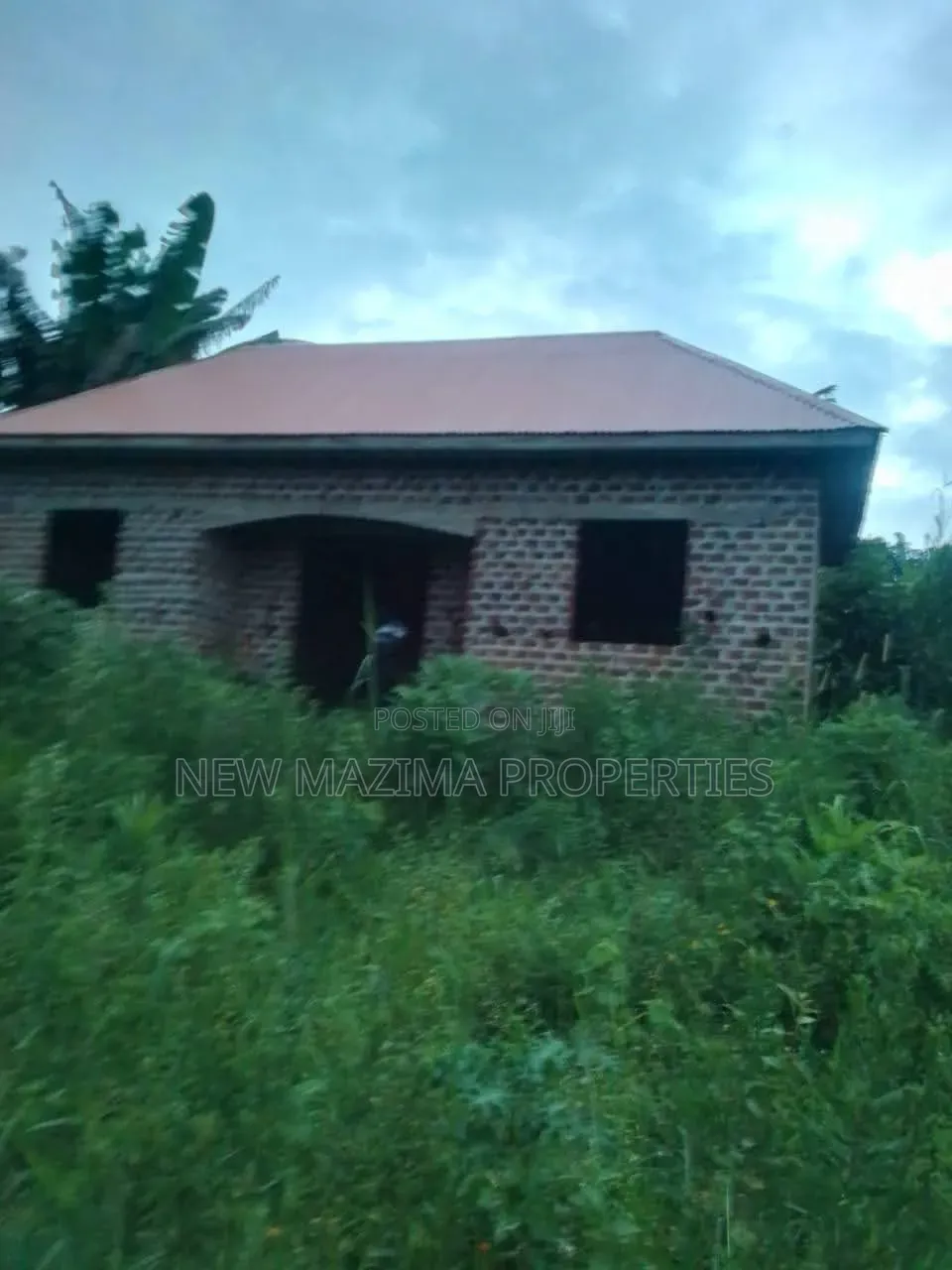 2bdrm House In Kiwebwa, Central Division For Sale in Central Division
