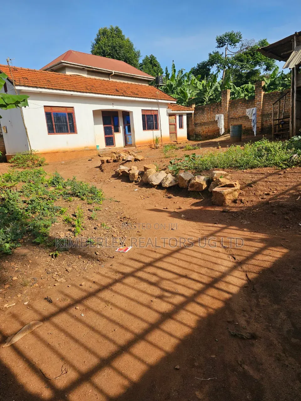 2bdrm House in Ssisa for sale in Ssisa