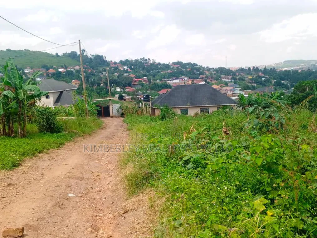 50×100 Plot – Kawuku Ziru (Entebbe Road) at 55m in Katabi