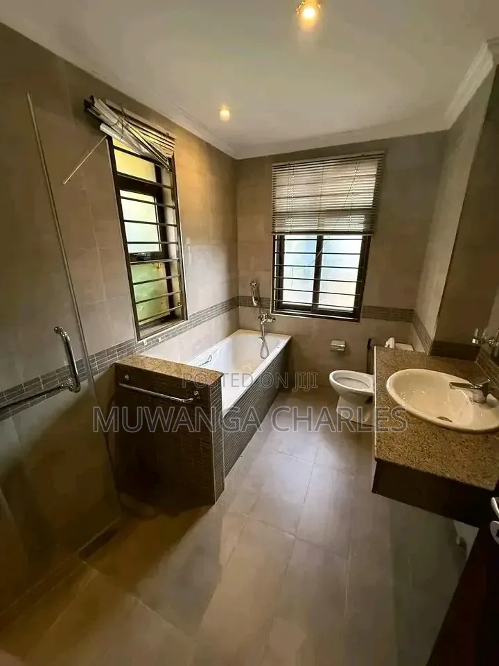 3bdrm Apartment in Fs Properties Ltd, Nakawa for rent in Nakawa