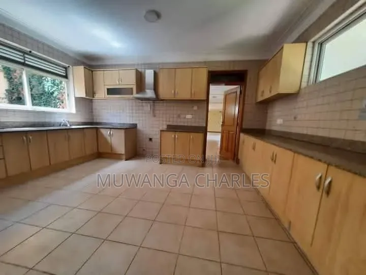 5bdrm Duplex in Fs Properties Ltd, Nakawa for rent in Nakawa
