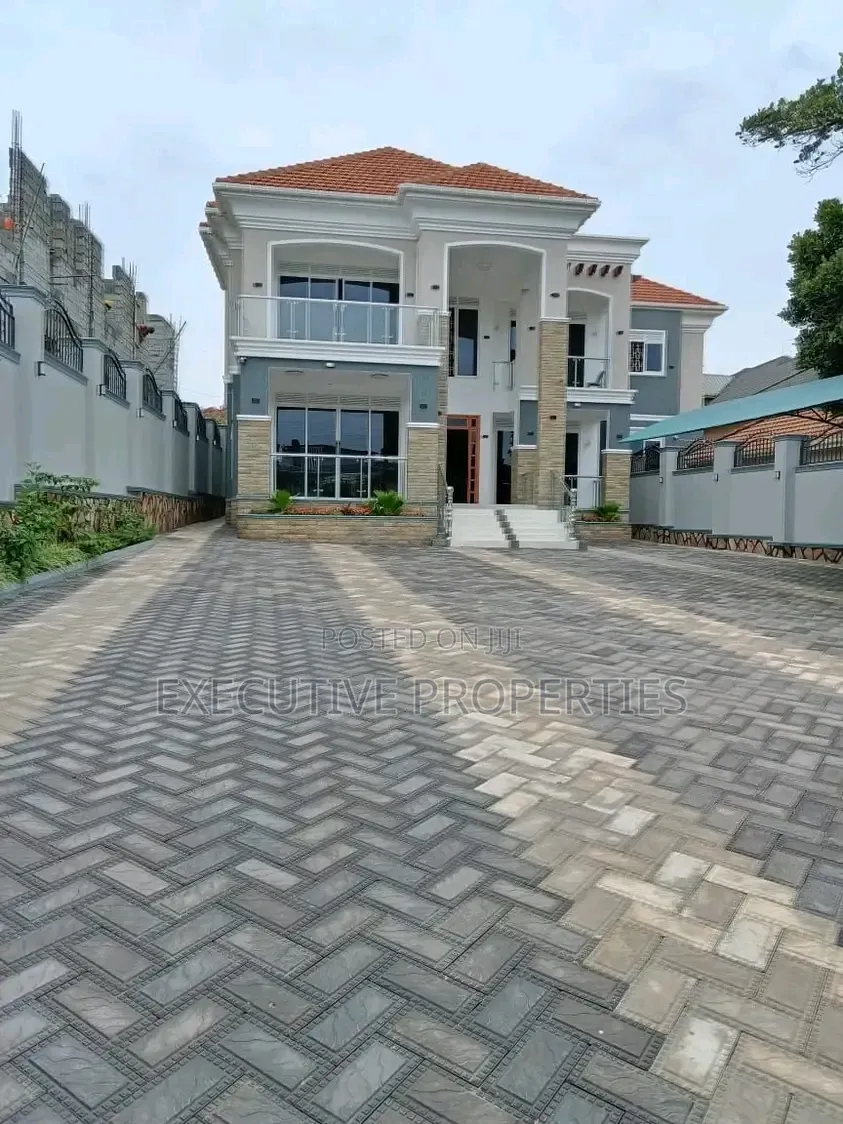 5bdrm Duplex in Munyonyo, Central Division for rent in Central Division