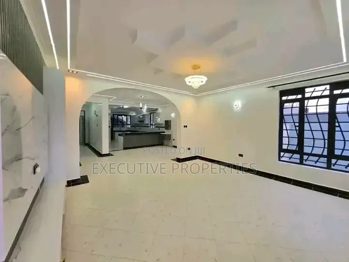 5bdrm Duplex in Munyonyo, Central Division for rent in Central Division