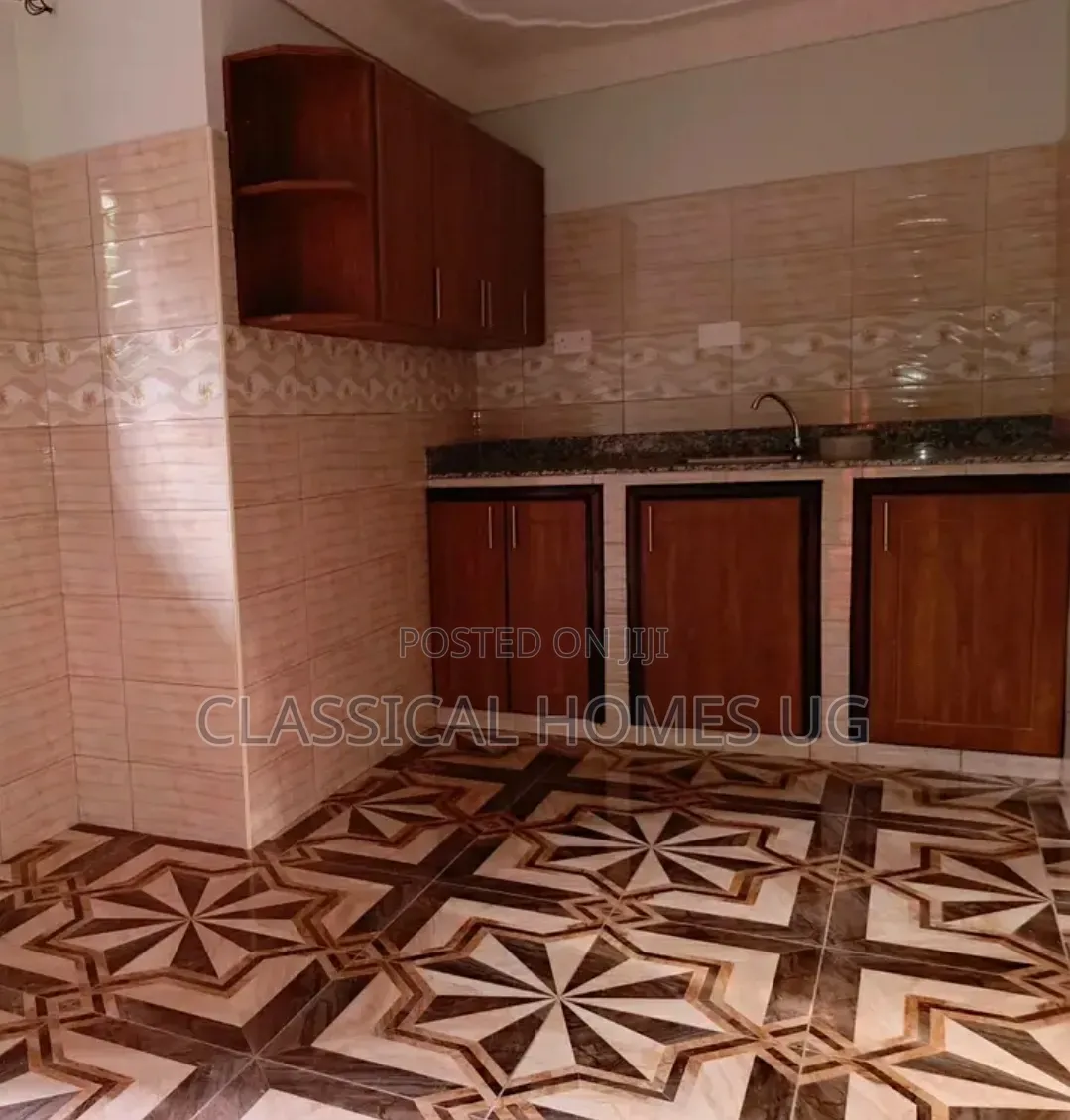 3bdrm Apartment in Mutundwe, Central Division for rent in Central Division