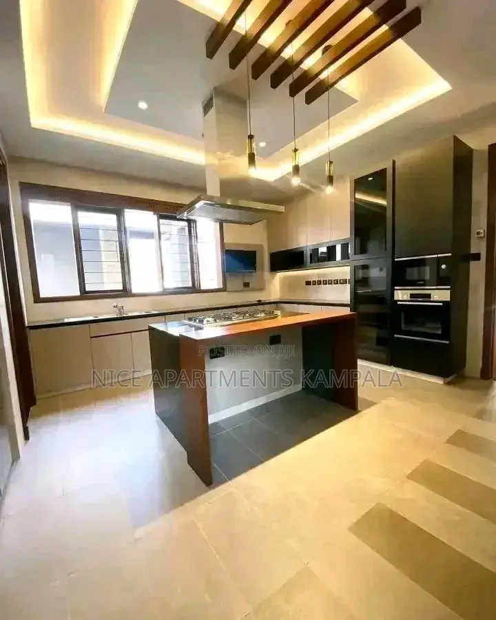 3bdrm Villa in Muyenga, Central Division for rent in Central Division
