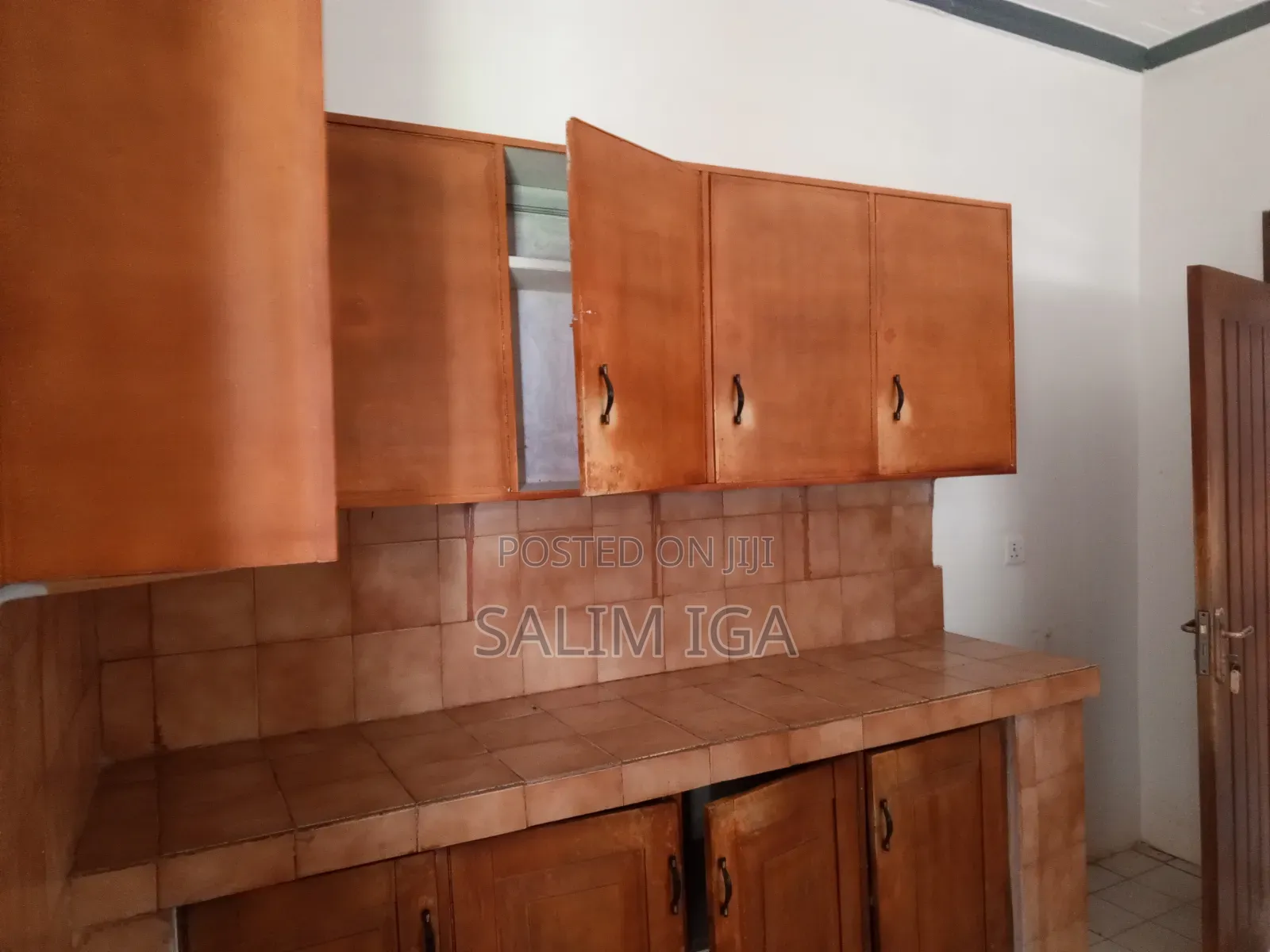4bdrm Bungalow in Kololo Property, Central Division for rent in Central Division