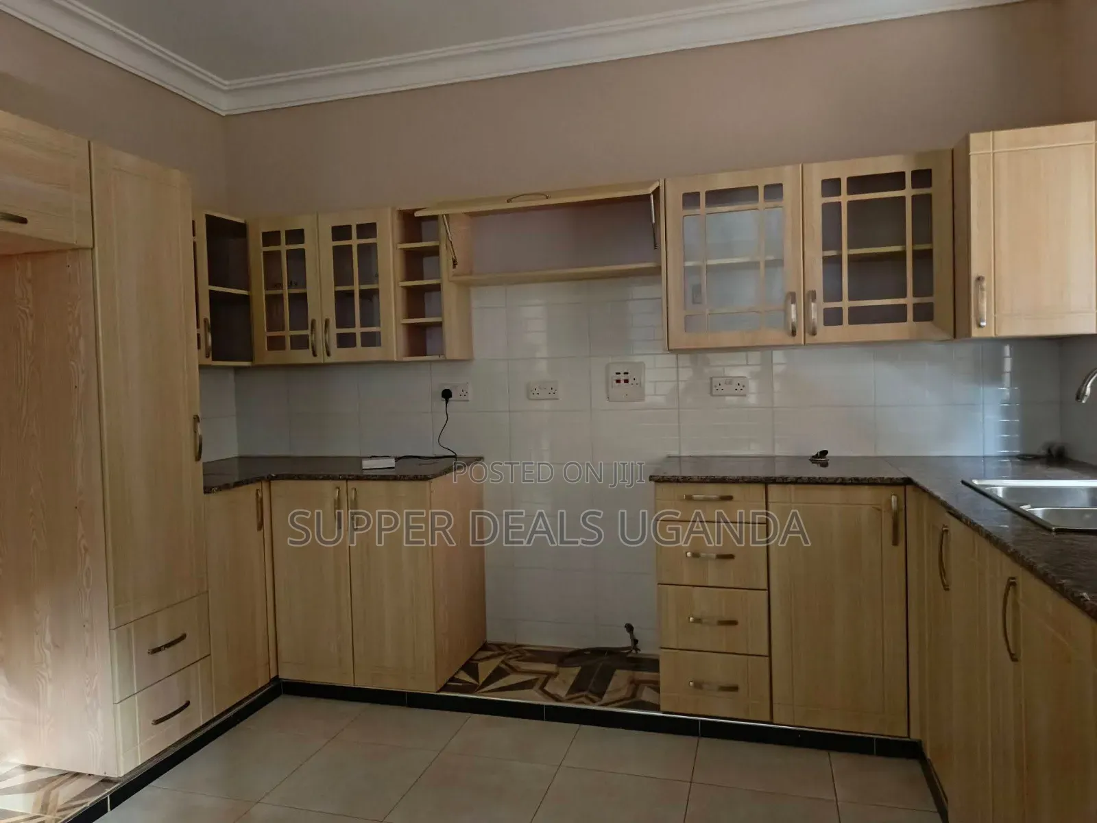 3bdrm Apartment in Kisaasi, Nakawa for rent in Nakawa