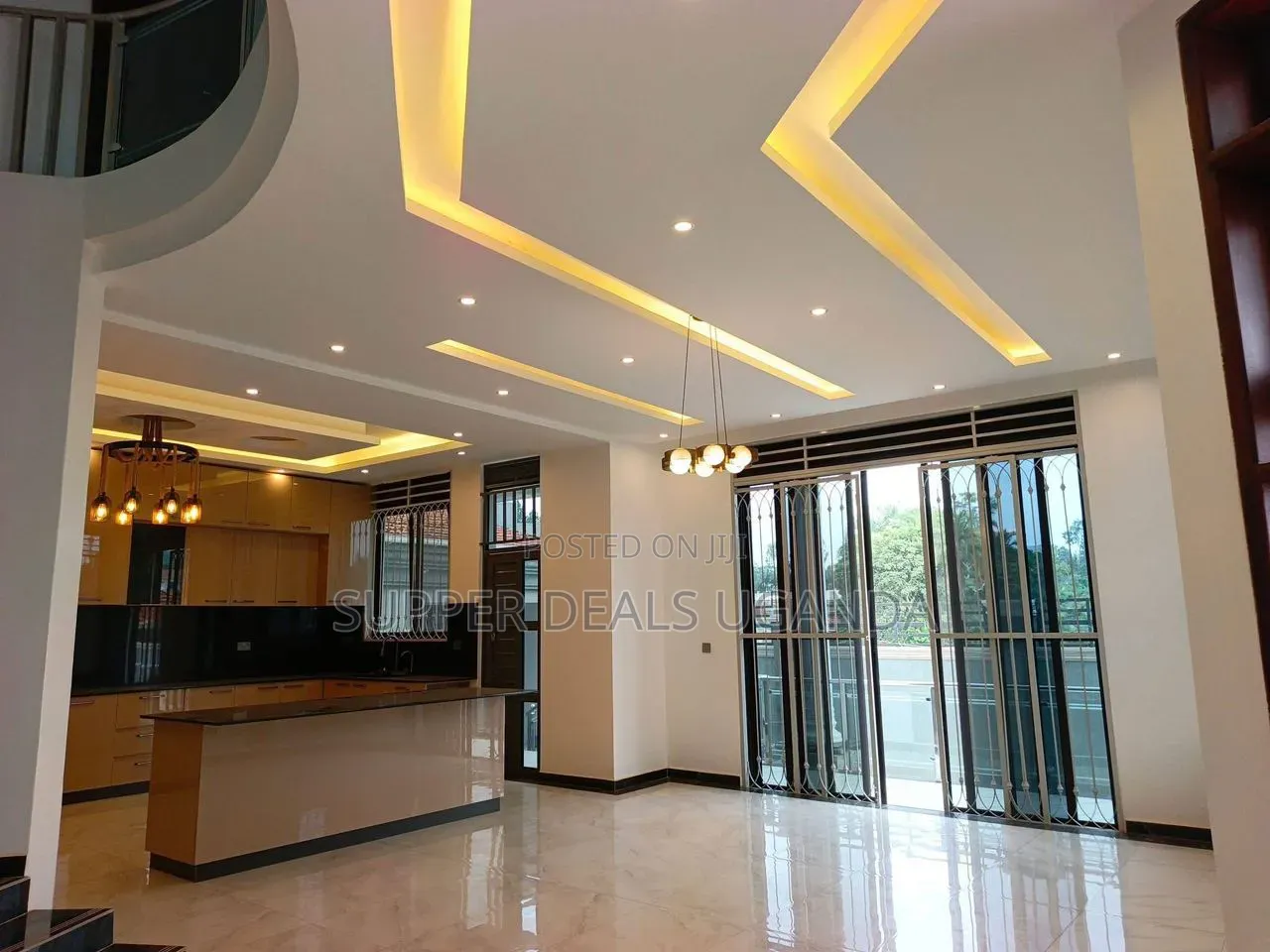 4bdrm Bungalow in Kisaasi, Nakawa for sale in Nakawa