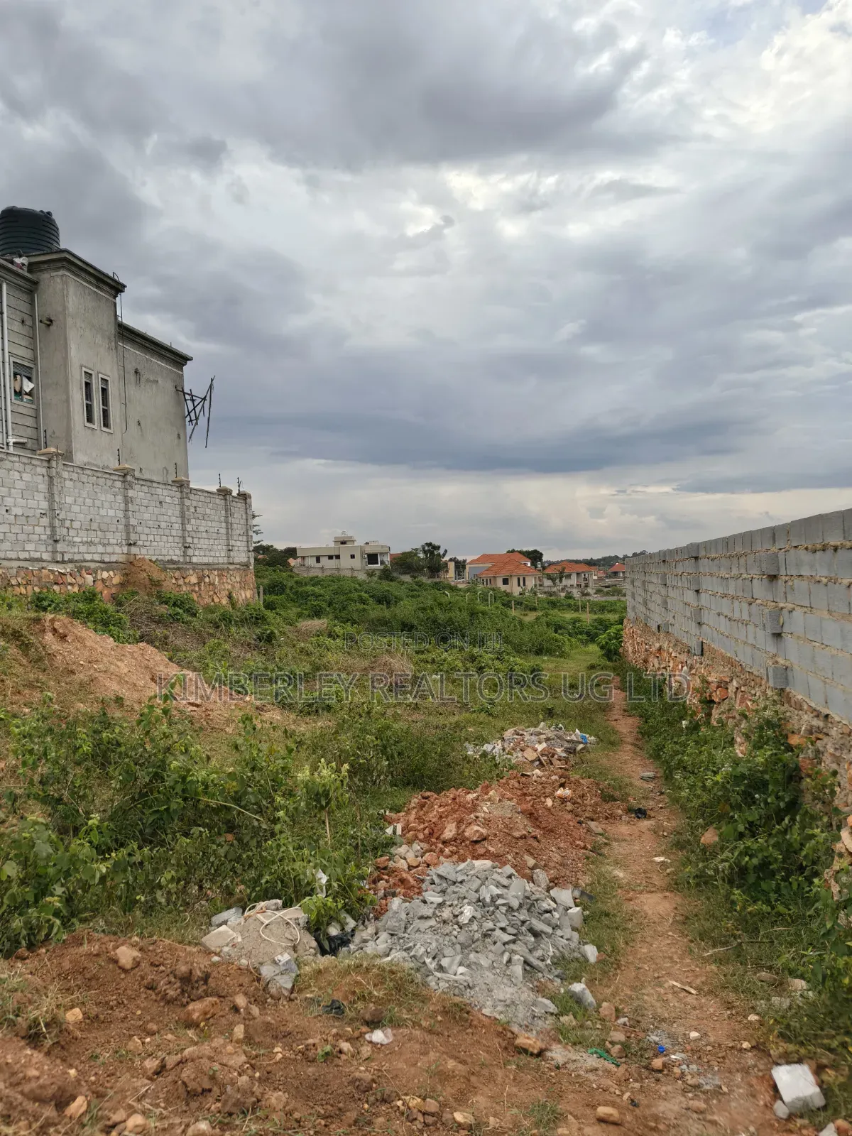Kira Residential Plot for Sale (50×100ft) in Nakawa