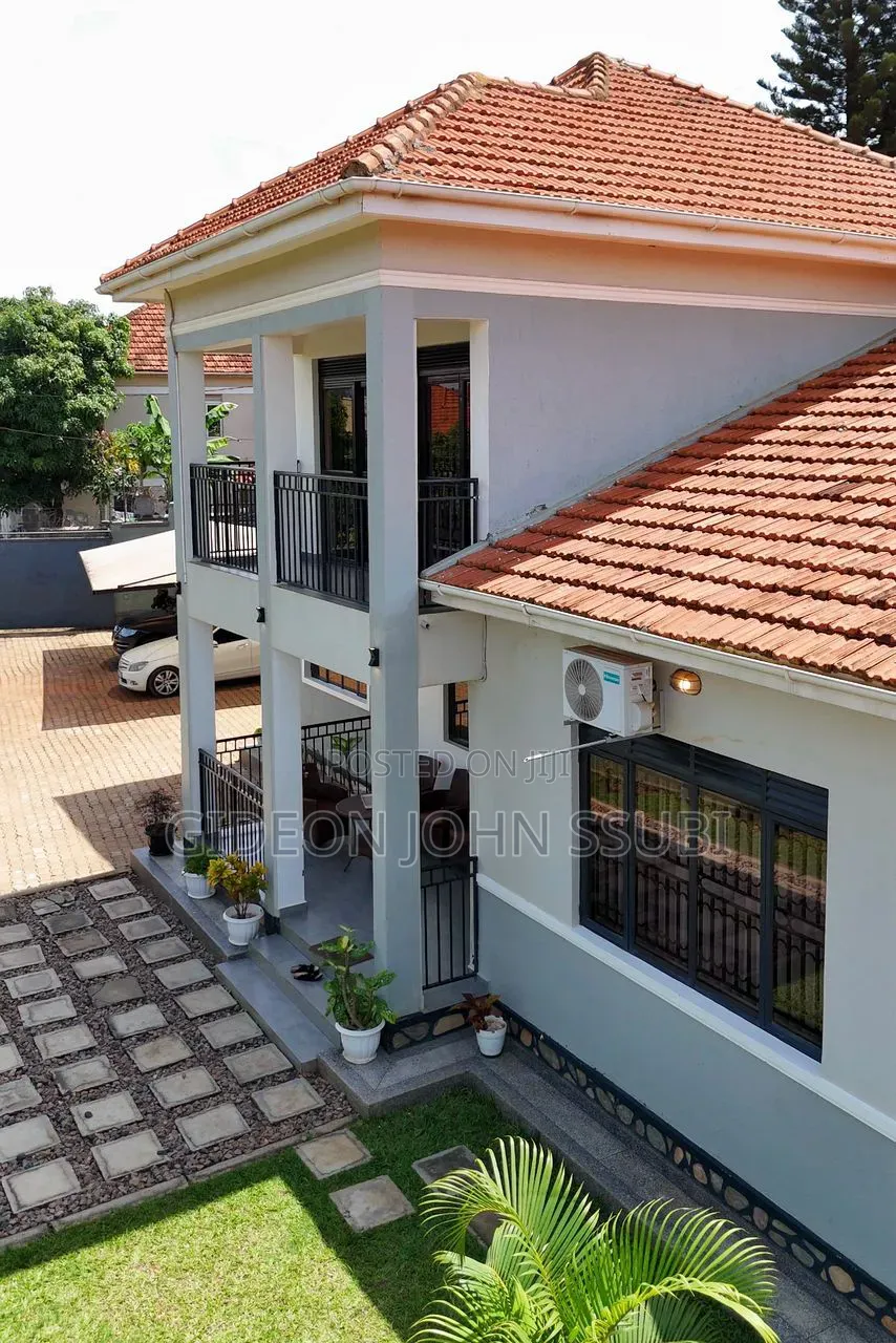 4bdrm House in Muyenga, Makindye for sale in Makindye