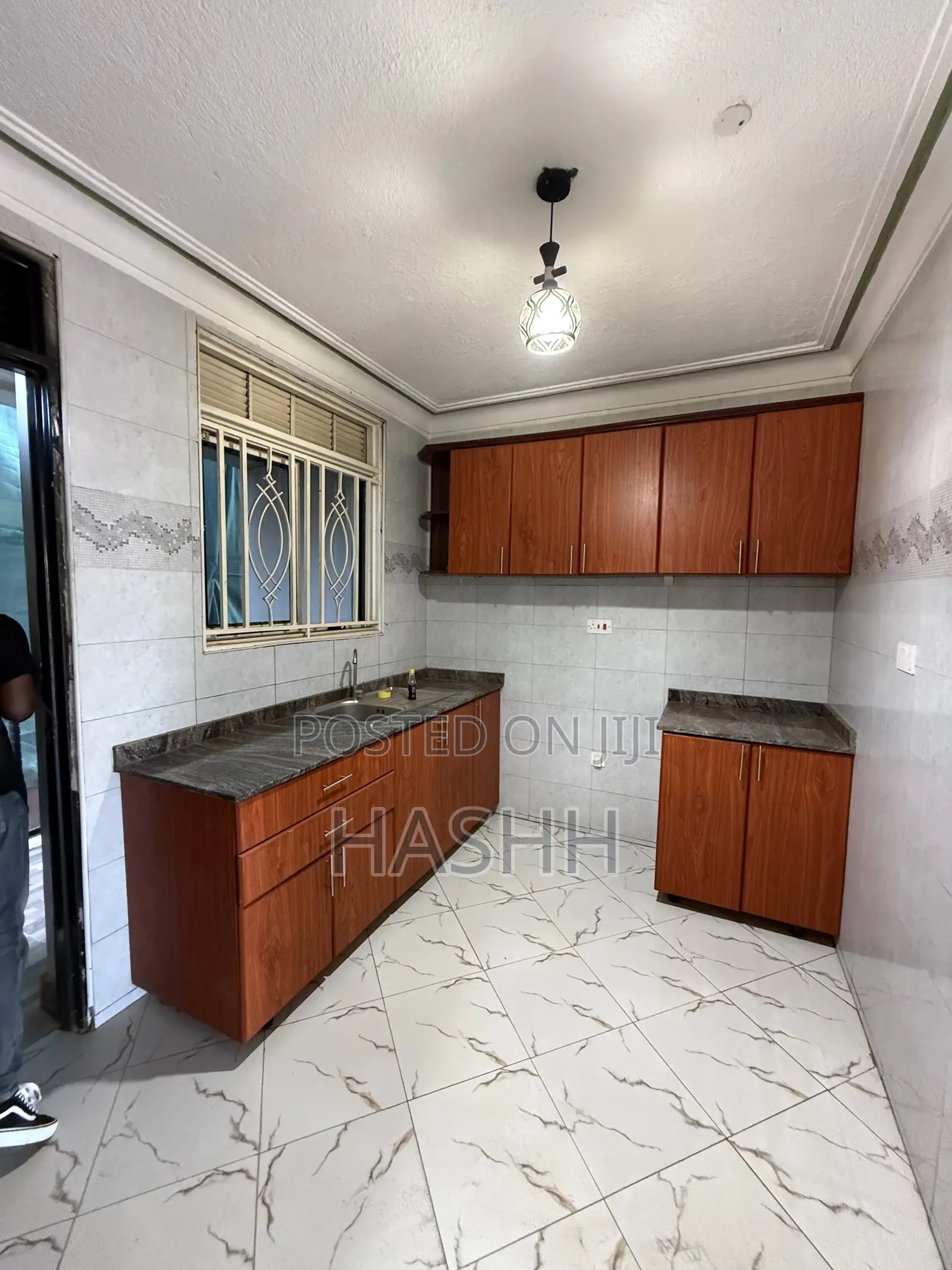 3bdrm Apartment in Muyunyo, Central Division for rent in Central Division
