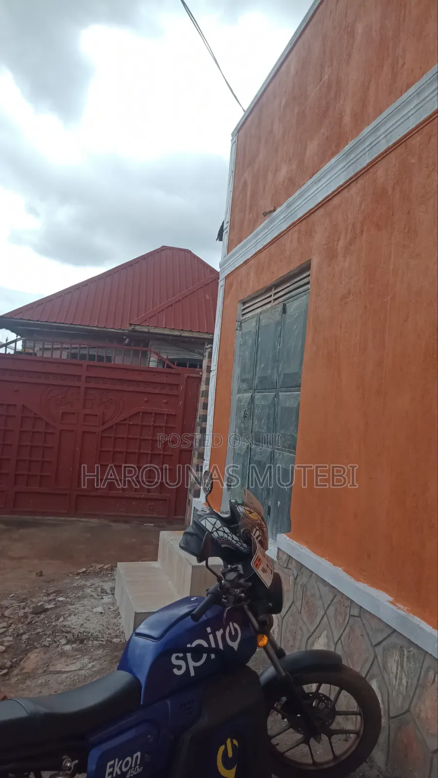 5bdrm House in Kabulengwa Nansana, Wakiso / Wakiso for sale in Wakiso / Wakiso