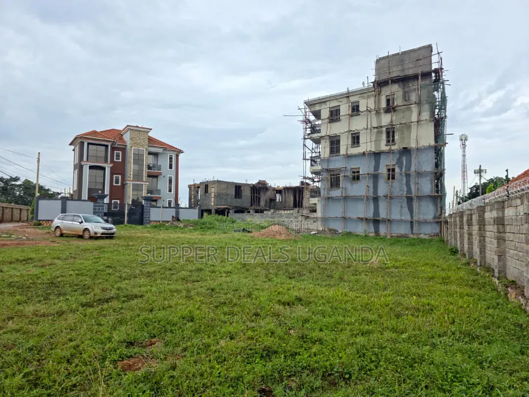 100by100ft Plot for Sale Located Kyanja in Nakawa