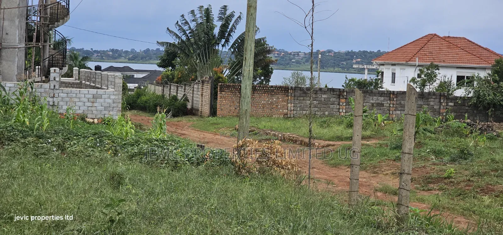 Lake View Plots for Sale at Garuga Along Entebbe Road in Katabi