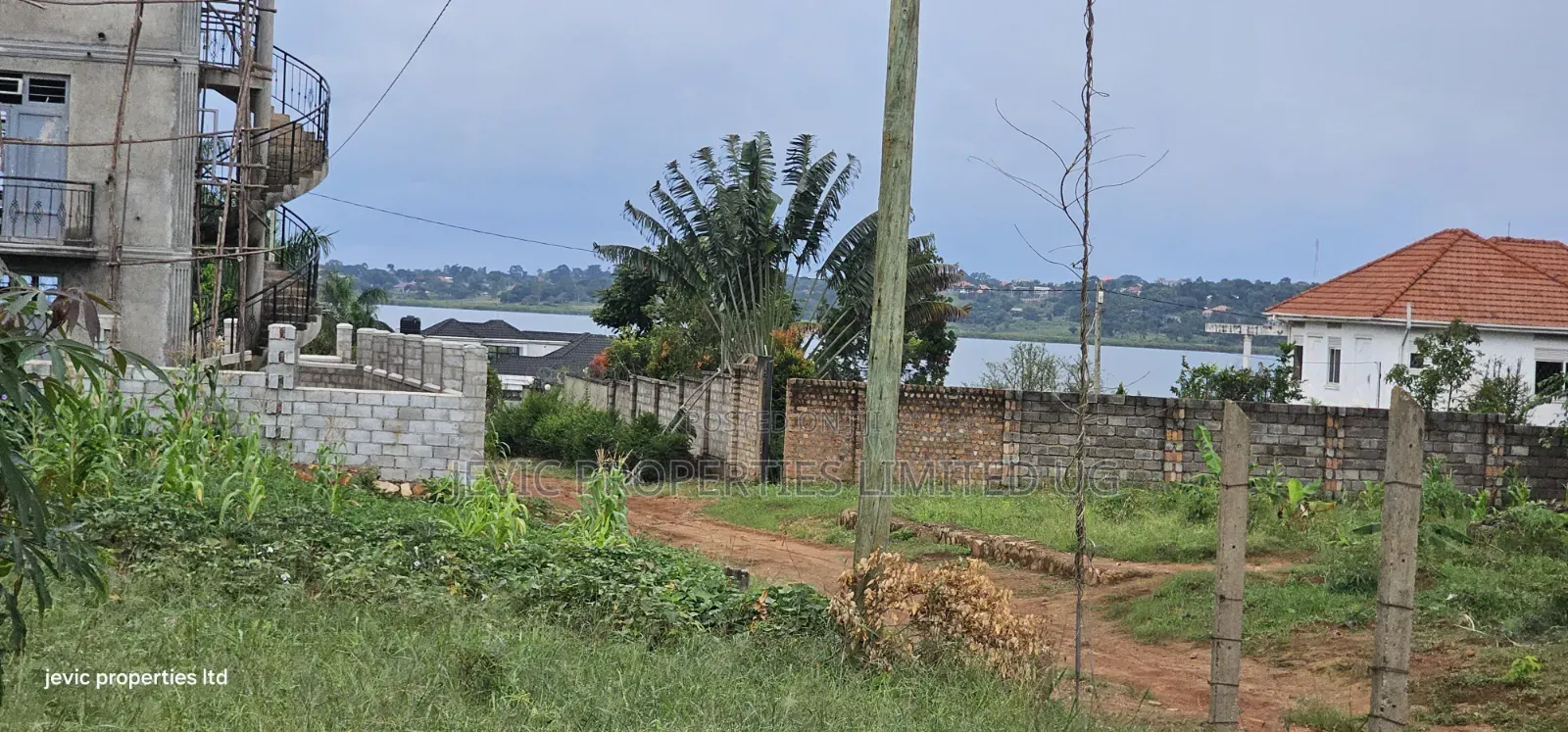 Lake View Plots for Sale at Garuga Along Entebbe Road in Katabi