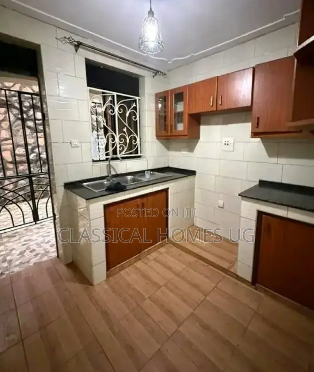 3bdrm Apartment in Mutundwe, Central Division for rent in Central Division