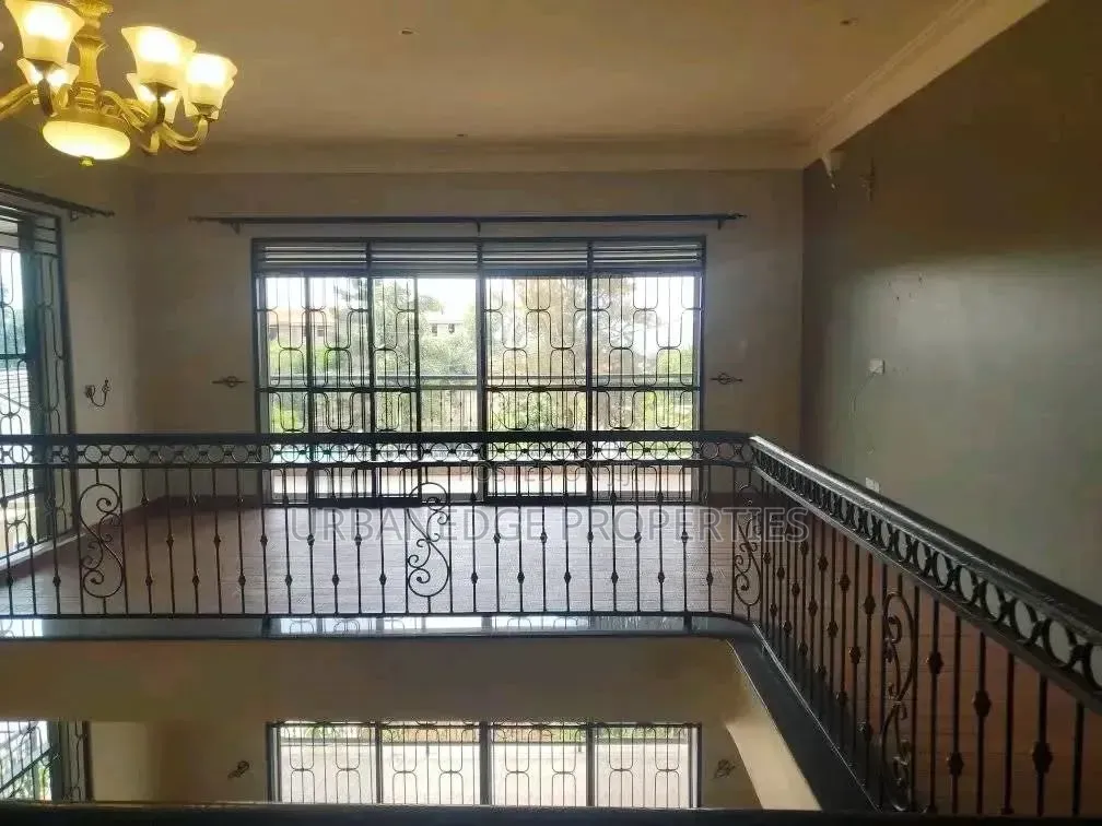5bdrm Mansion in Munyonyo, Central Division for rent in Central Division