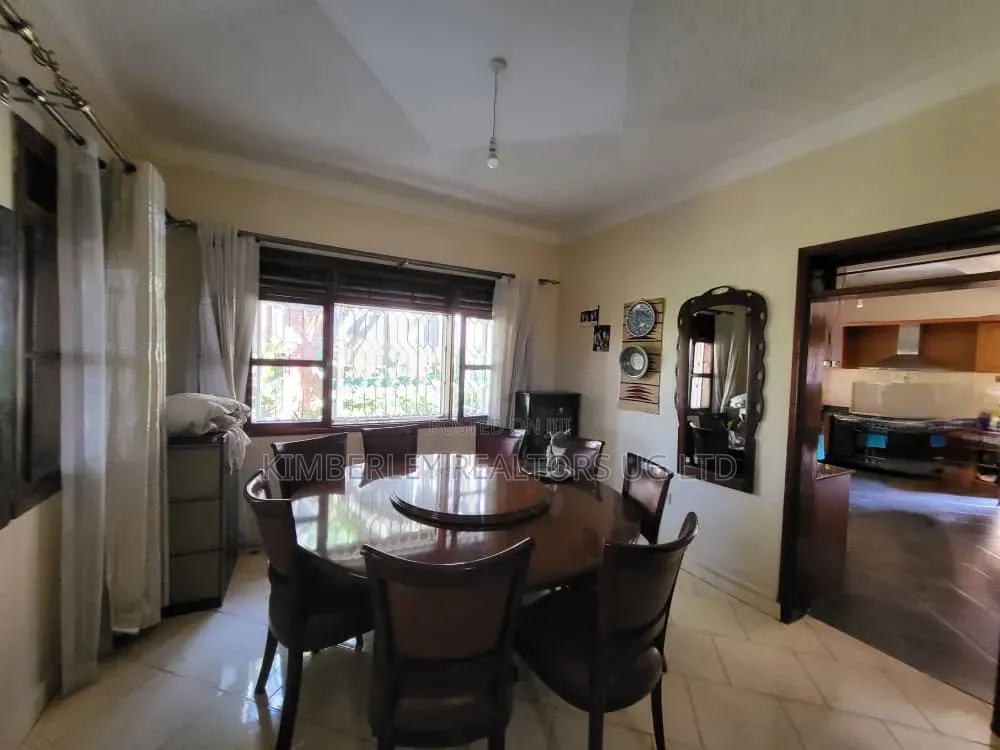 10bdrm Mansion in Makindye for sale in Makindye