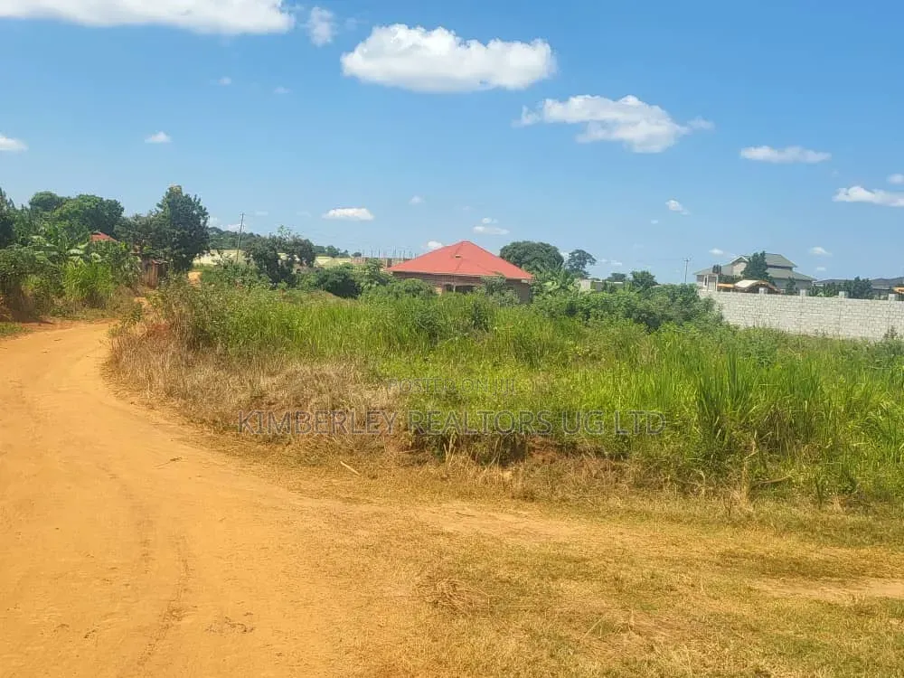 Entebbe Road Bwerenga 3 Lakeview Estate Plots for Sale in Division A