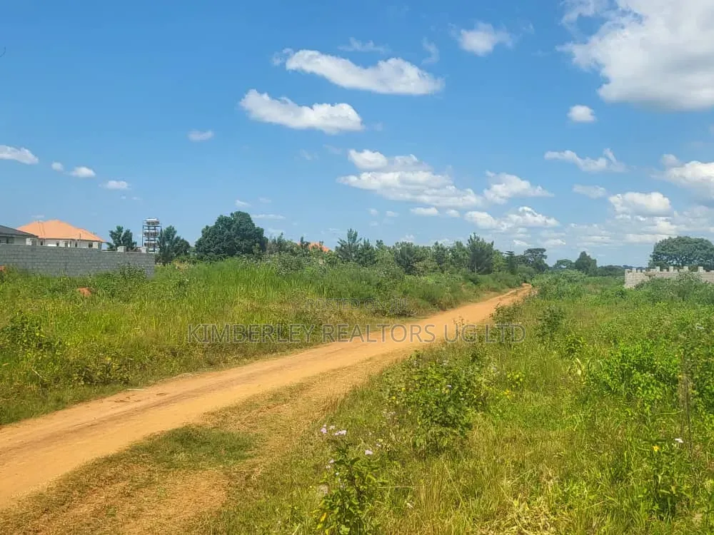 Entebbe Road Bwerenga 3 Lakeview Estate Plots for Sale in Division A