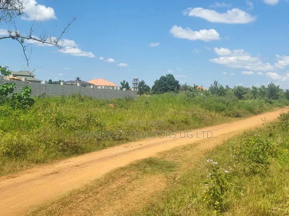 Entebbe Road Bwerenga 3 Lakeview Estate Plots for Sale in Division A