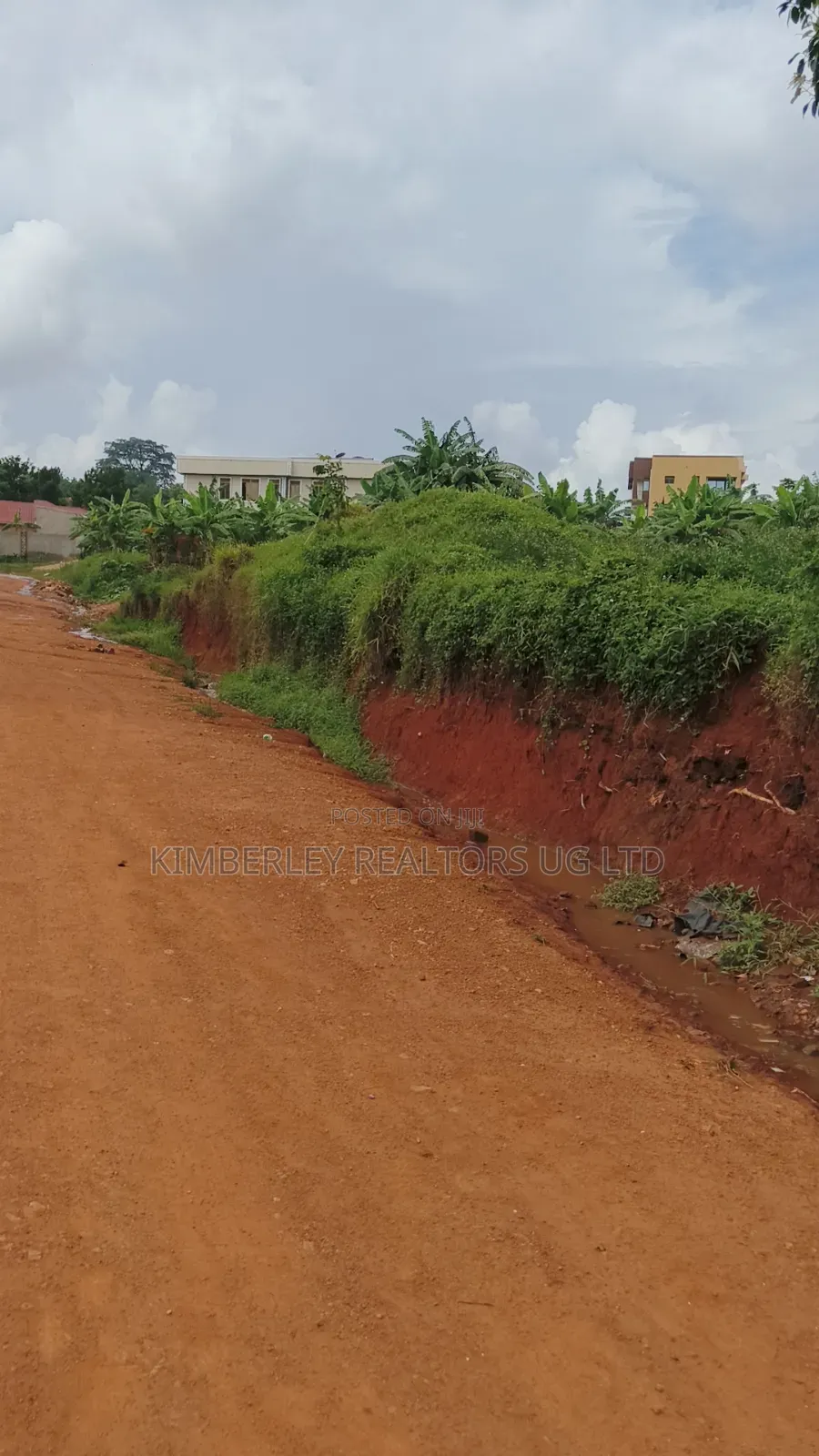 Plot for Sale Bweyogerere Butto in Division A