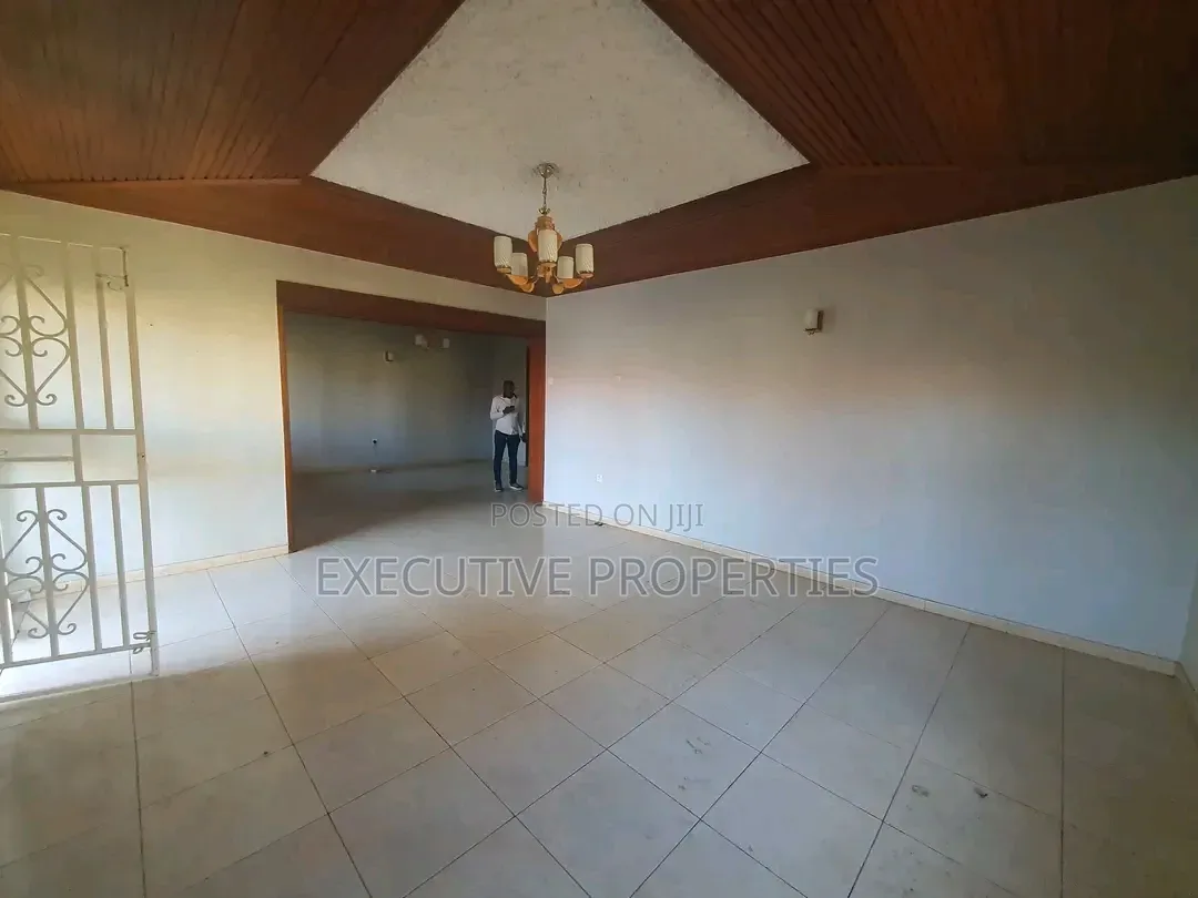4bdrm Duplex in Buziga, Central Division for rent in Central Division