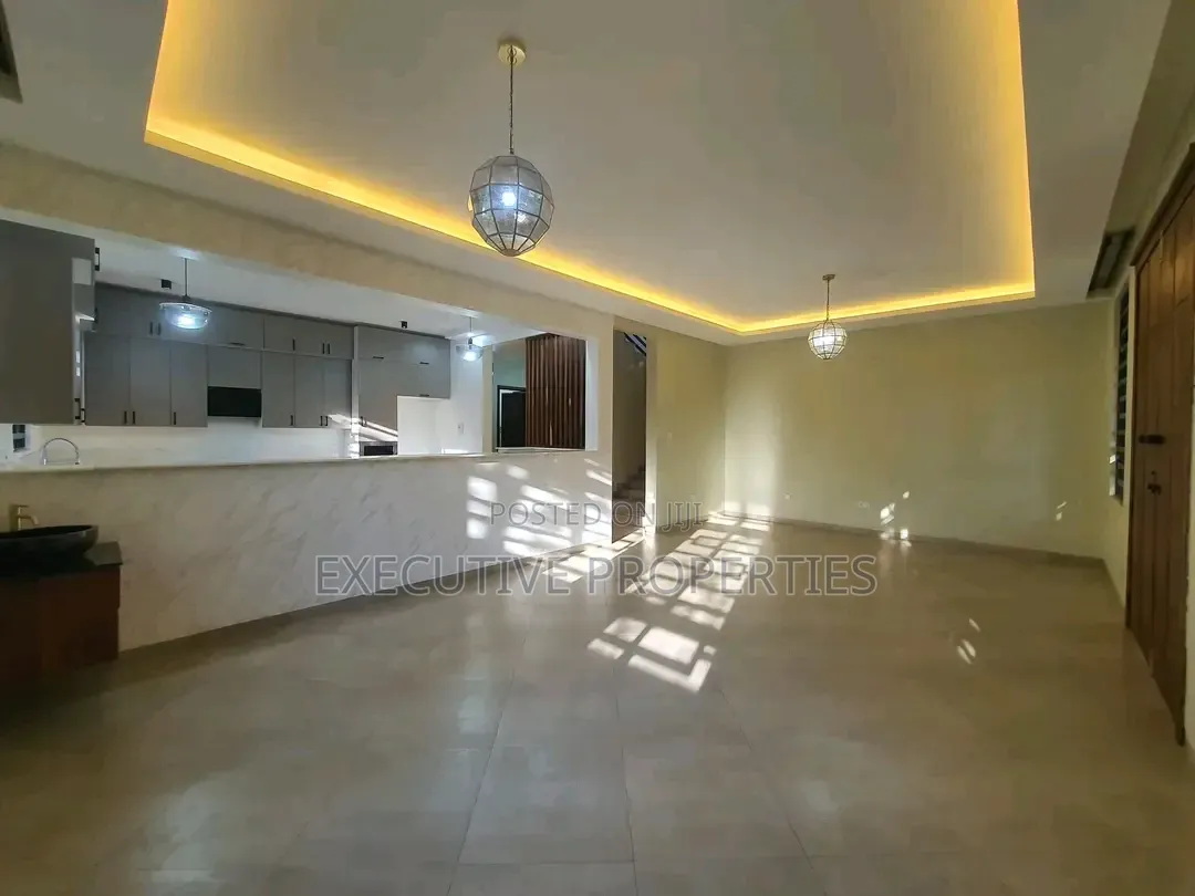 5bdrm Duplex in Buziga, Central Division for rent in Central Division