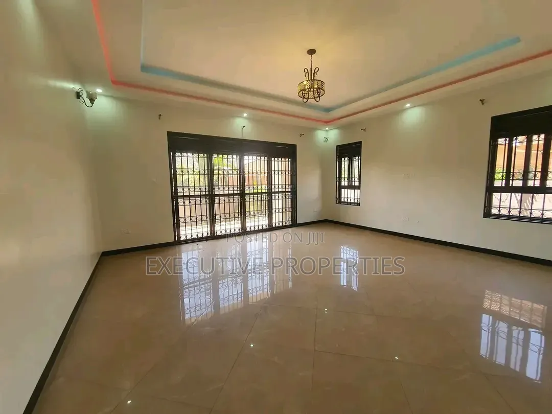 4bdrm Duplex in Buziga, Central Division for rent in Central Division